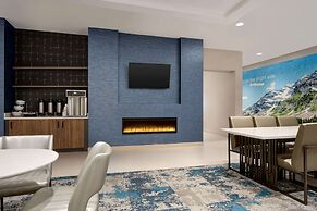 La Quinta Inn & Suites by Wyndham Denver Parker