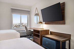 La Quinta Inn & Suites by Wyndham Denver Parker