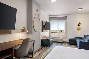 La Quinta Inn & Suites by Wyndham Denver Parker