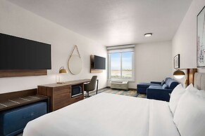 La Quinta Inn & Suites by Wyndham Denver Parker