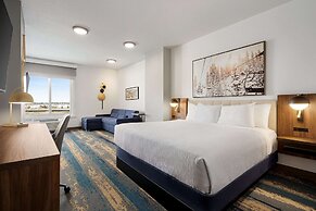 La Quinta Inn & Suites by Wyndham Denver Parker