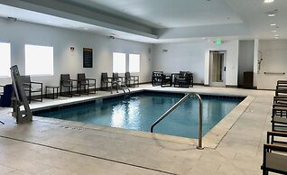 La Quinta Inn & Suites by Wyndham Denver Parker