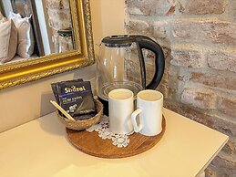 1870's Taş Konak Otel Üç Oda