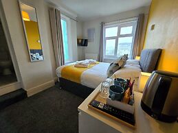 Beach Hotel Torbay