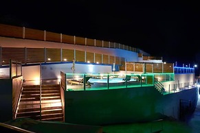 Gorgeous Lake Kournas Villa Brand New Private Pool