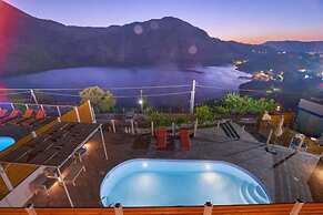 Gorgeous Lake Kournas Villa Brand New Private Pool