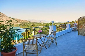 Gorgeous Lake Kournas Villa Brand New Private Pool