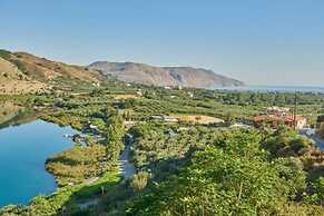 Gorgeous Lake Kournas Villa Brand New Private Pool