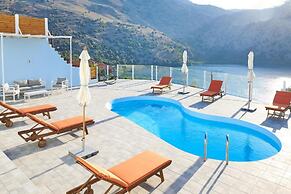 Gorgeous Lake Kournas Villa Brand New Private Pool