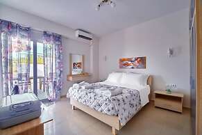 Stunning Lake Kournas Retreat 2 New Private Pool