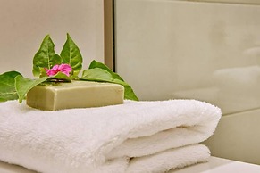 Stunning Lake Kournas Retreat 2 New Private Pool