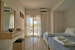 Stunning Lake Kournas Retreat 2 New Private Pool