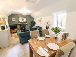 The Talkhouse Cottage