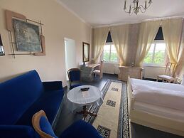 Jagdschloss Lalendorf