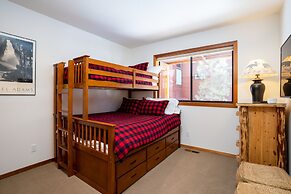 Creekside At Northstar 4 Bedroom Home by RedAwning