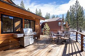 Creekside At Northstar 4 Bedroom Home by RedAwning