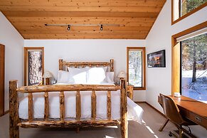 Creekside At Northstar 4 Bedroom Home by RedAwning