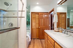 Creekside At Northstar 4 Bedroom Home by RedAwning