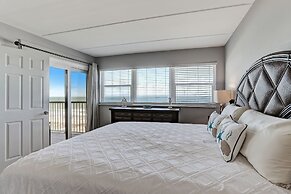Fully Remodeled Condo with Atlantic Ocean View and Access to Private F