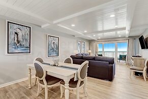 Fully Remodeled Condo with Atlantic Ocean View and Access to Private F