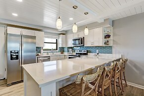 Fully Remodeled Condo with Atlantic Ocean View and Access to Private F