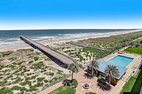 Fully Remodeled Condo with Atlantic Ocean View and Access to Private F