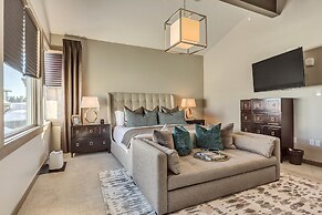 Gorgeous Five Bedroom Penthouse in the Heart of Park City 5 Apartment 