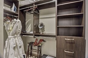 Gorgeous Five Bedroom Penthouse in the Heart of Park City 5 Apartment 