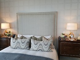 Gorgeous Five Bedroom Penthouse in the Heart of Park City 5 Apartment 