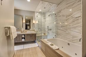 Gorgeous Five Bedroom Penthouse in the Heart of Park City 5 Apartment 