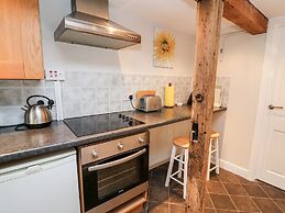 Triangle Inn Coachouse