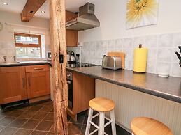 Triangle Inn Coachouse