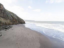 Sandsend View