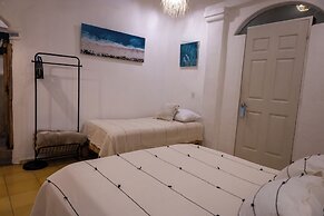 Sayulita Central Hotel