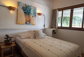 Sayulita Central Hotel