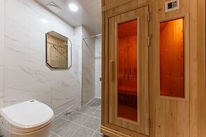 Rest Hotel