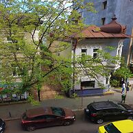 Spacious Apartment In The Centre Of The Capital