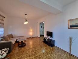 Spacious Apartment In The Centre Of The Capital