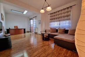 Spacious Apartment In The Centre Of The Capital