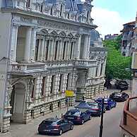 Spacious Apartment In The Centre Of The Capital