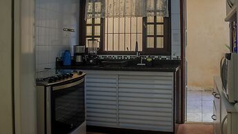 Piscina Aquecida, Ar Condicionado, Área Gourmet, Bilhar