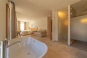 Nema Boutique Hotel & Spa