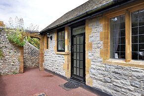 Coram Lodge