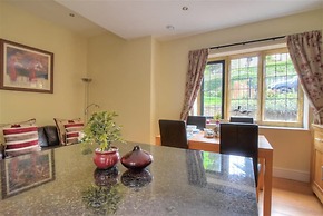 Coram Lodge