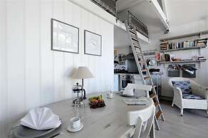 Little West Hill Studio