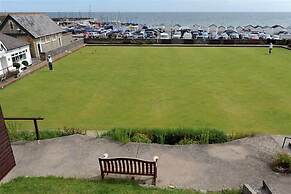 8 Bowling Green Chalets