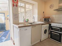 3 Dolphin Cottages