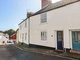 3 Dolphin Cottages