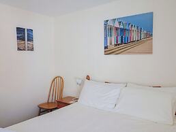 3 Dolphin Cottages