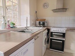 3 Dolphin Cottages